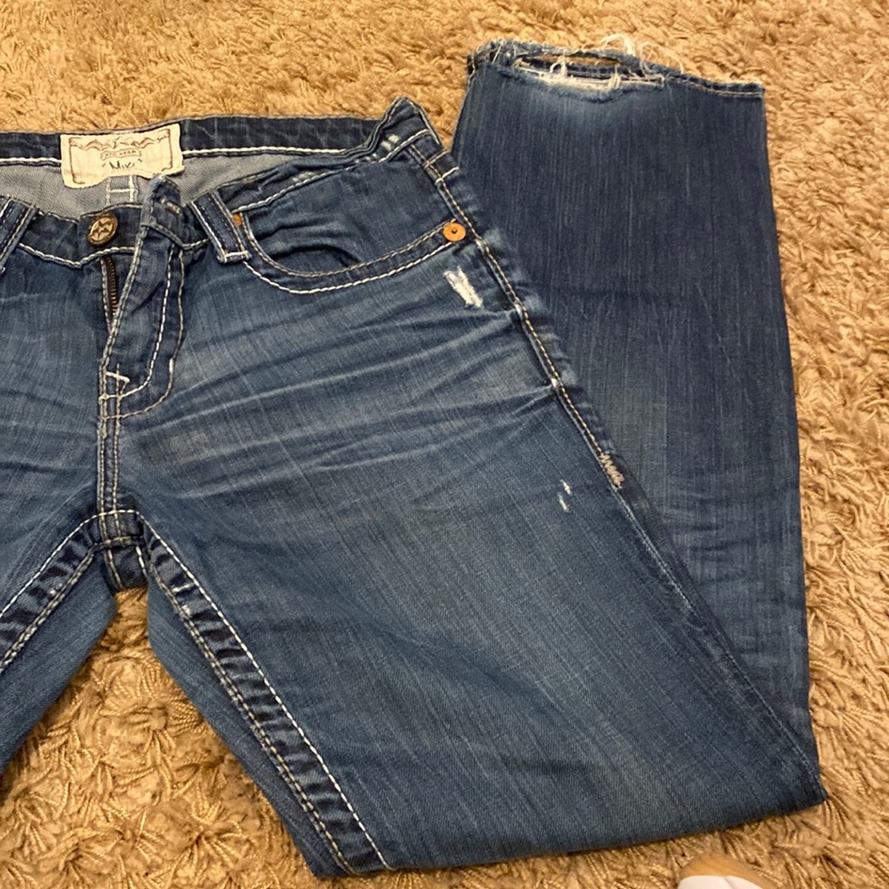 Big Star Miki Jeans 29R w ripped hems.